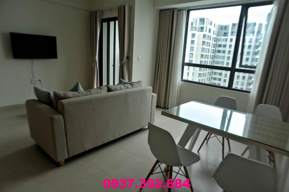 Cho thuê căn hộ Masteri, 2 phòng ngủ, tòa 1, lầu 35, view cực thích, giá 17 tr/tháng. LH 0937392684