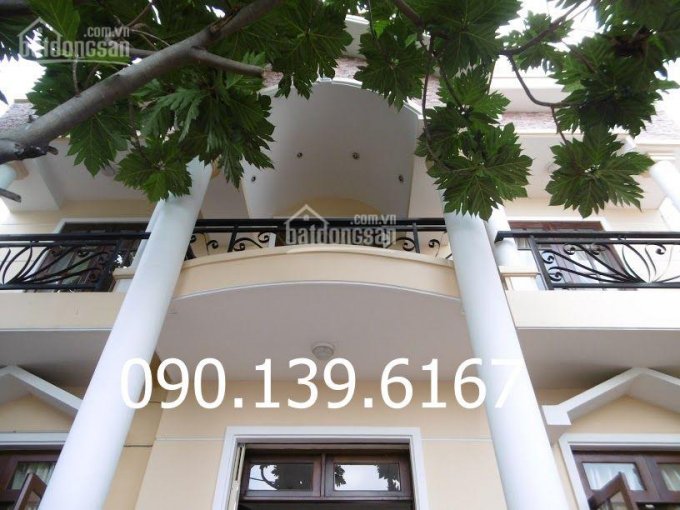 Villa cho thuê đường Thảo Điền Quận 2.15x24m, giá 80 triệu/tháng
