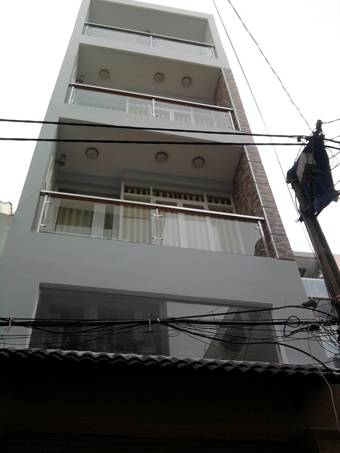 Cần cho thuê nhà 2 mặt tiền đường Khánh Hội, Quận 4, 4.2mx18m, trệt+lửng+3 lầu+ST, thang máy