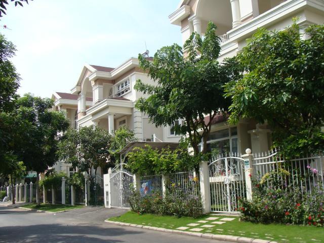Cần cho thuê gấp biệt thự Hưng Thái, Phú Mỹ Hưng, quận 7