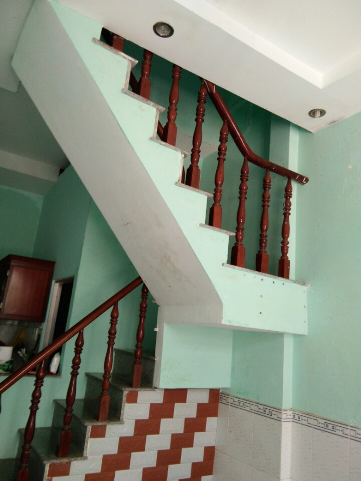Cho thuê nhà riêng tại đường Nguyễn Thị Huê, Hóc Môn, Hồ Chí Minh. DT 16m2, giá 2.5 triệu/tháng