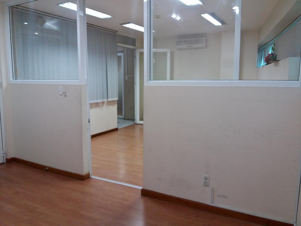 Cho thuê văn phòng sàn lầu 1, S= 75m2 tại 180 Trường Sa Bình Thạnh, làm văn phòng công ty