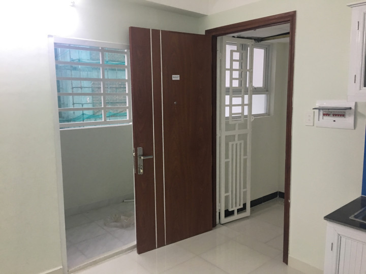 Cho thuê căn hộ cao cấp mới 100%- 68m2 2PN giá 5,5 triệu/tháng, mặt tiền Nguyễn Văn Linh-Q.Lộ 50
