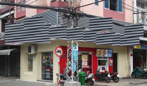 Cho thuê nhà 2 mặt tiền đường Nguyễn Thiện Thuật, Phường 1, Quận 3.(HẺM HÔNG 5M)