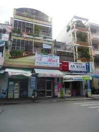 Cho thuê gấp nhà mặt tiền tại Trung tâm thành phố Sài Gòn
