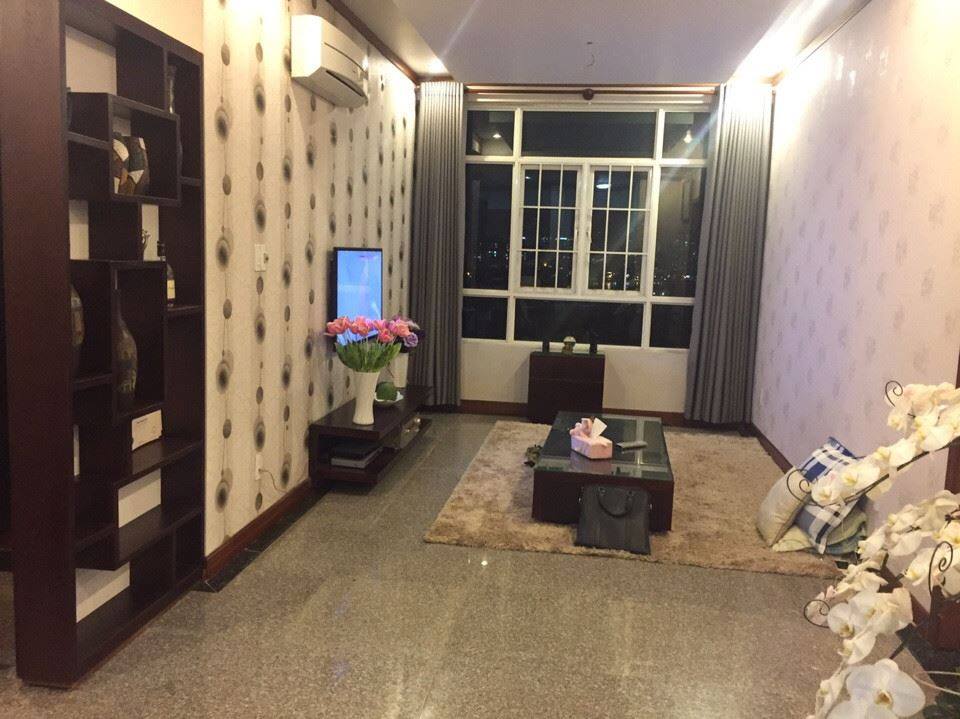 Cho thuê căn hộ Phú Hoàng Anh 2PN, 3PN 4PN NTCC dọn vào ở ngay. Giá 9tr/tháng. LH : 0931 940 454