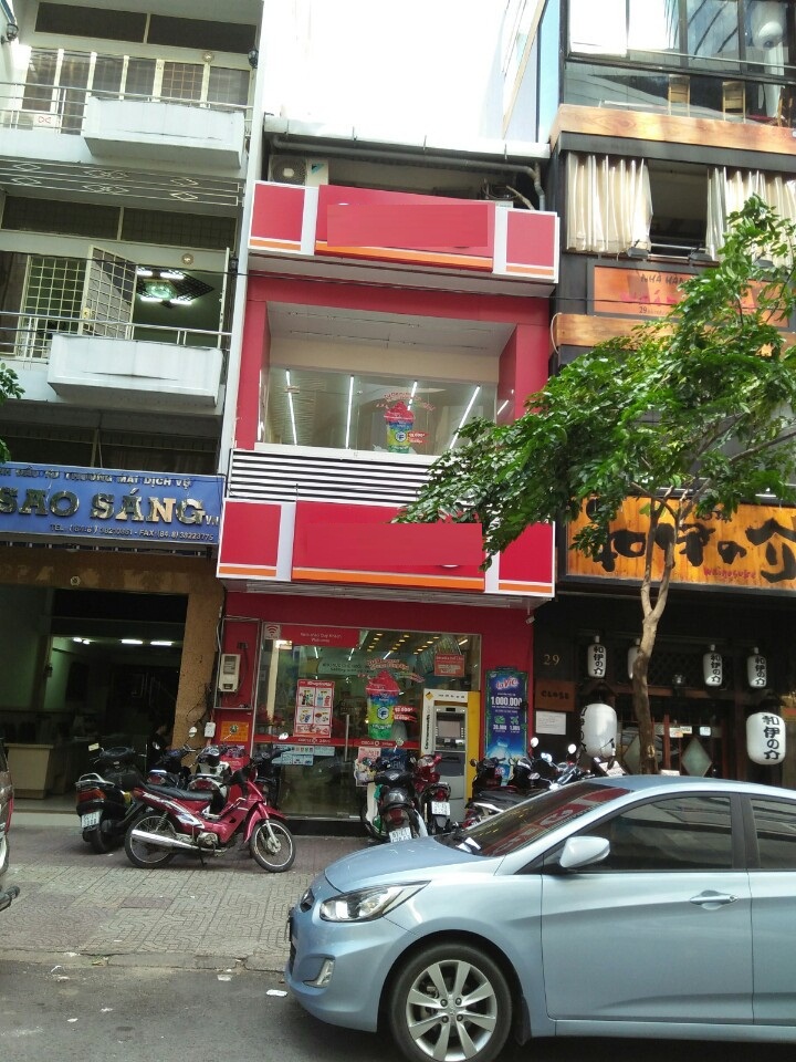 Cho thuê nhà kinh doanh nhà hàng cafe, mặt tiền đường Hải Triều, Phường Bến Nghé, Quận 1