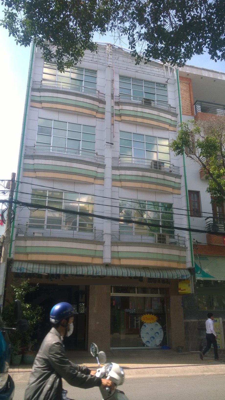 Nhà cho thuê, 3 lầu, MT đường Trương Vĩnh Ký, Tân Phú