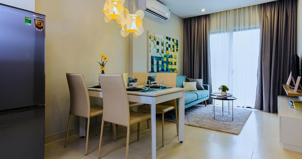 Cho thuê căn hộ M  One Nam Sài Gòn 2 phòng ngủ 2WC, view hồ bơi thoáng đẹp, giá tốt nhất khu vực.