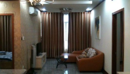 Cho thuê căn hộ Phú Hoàng Anh giá rẻ chỉ 8.5tr/tháng. Phòng đầy đủ nội thất