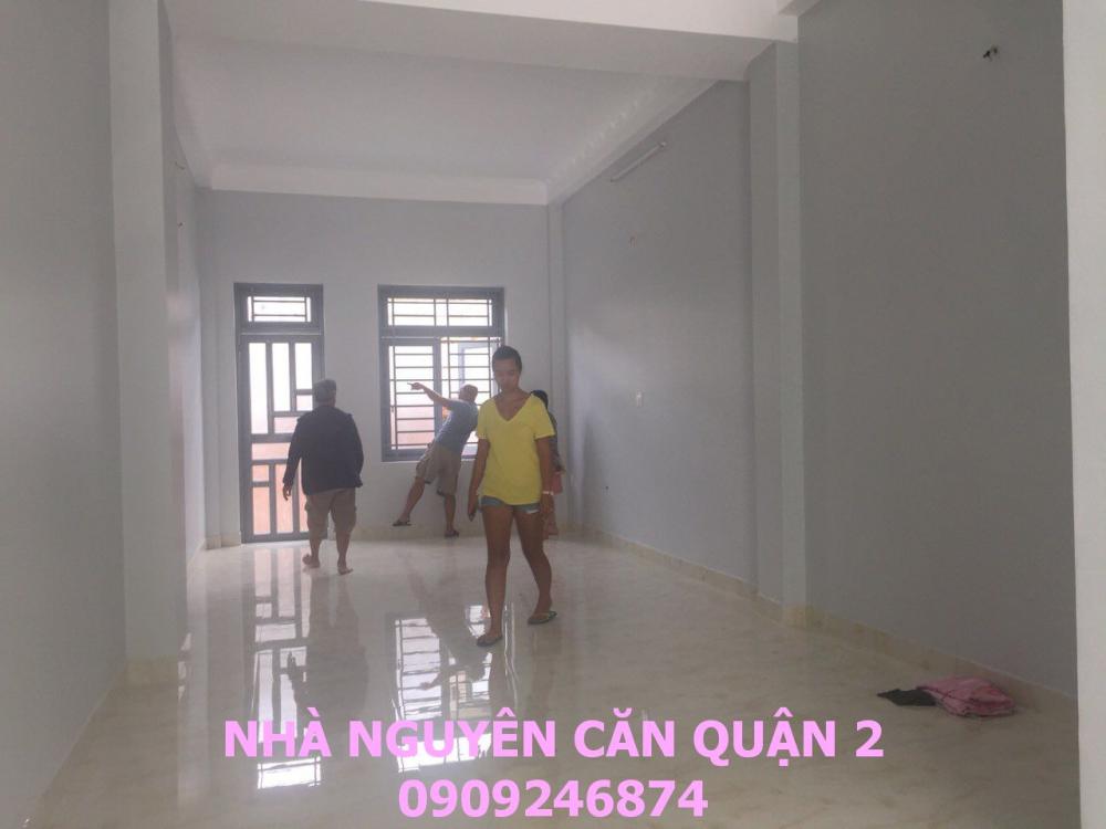 Cho thuê nhà nguyên căn gần cầu Sài Gòn giá rẻ làm văn phòng, 1 trệt 2 lầu, 20 tr/th. LH 0909246874