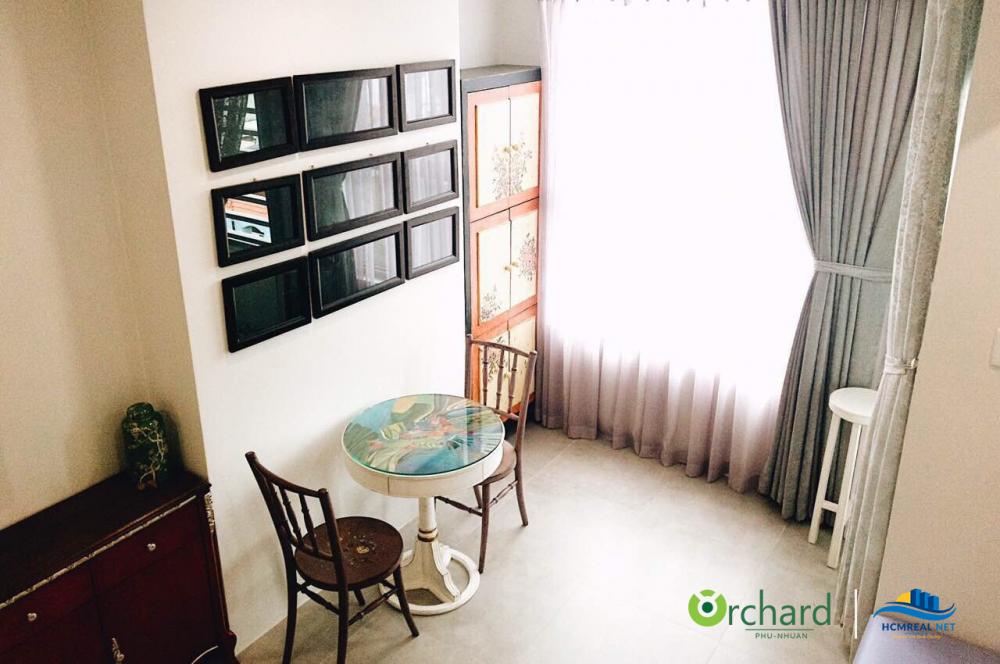 Cho thuê căn hộ Orchard - Hồng Hà  - studio , vừa ở vừa làm văn phòng. Có hồ bơi miễn phí. tel 0906887586