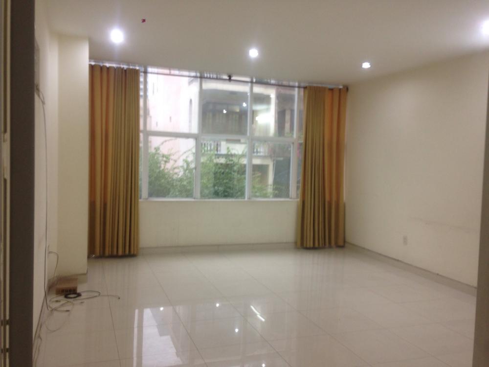 Cho thuê văn phòng đường Tiền Giang, DT 35m2, vị trí lầu 1