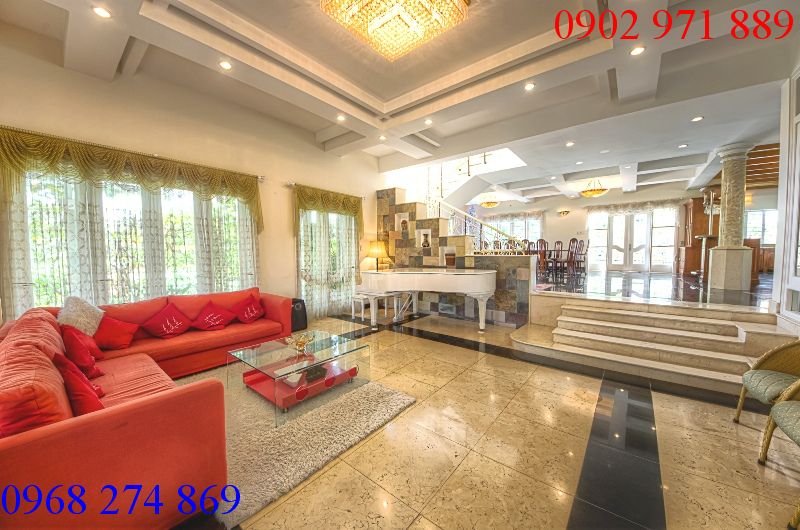 Villa đường Nguyễn Văn Hưởng, Thảo Điền Q2 cần cho thuê với giá 168 triệu/th