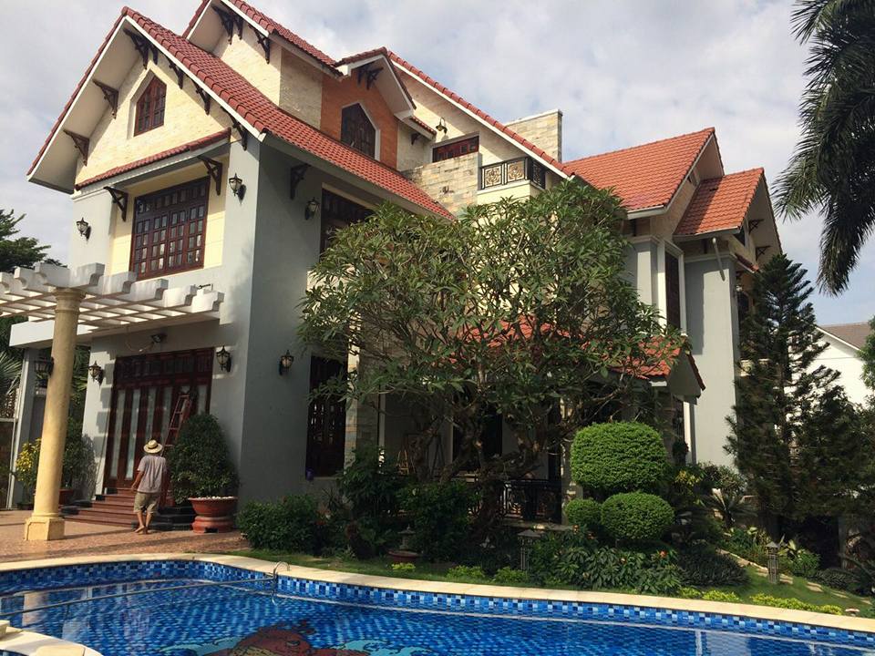 Cho thuê villa khu compound biệt thự cao cấp đường Nguyễn Văn Hưởng, Thảo Điền, Q.2