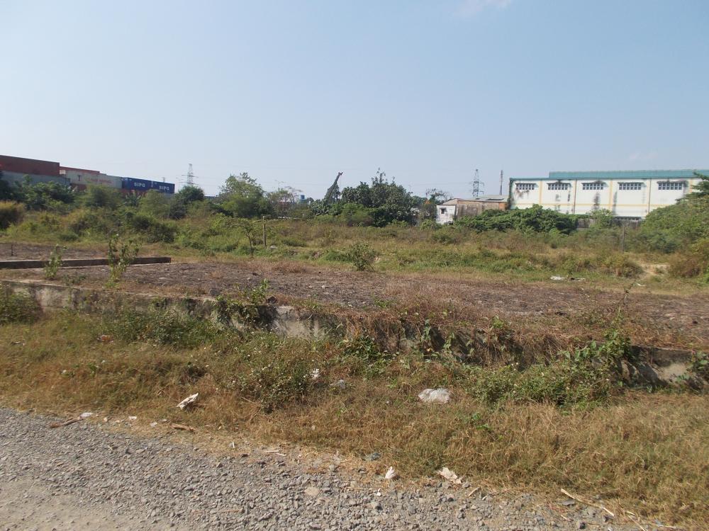 Cho thuê 8000m2 đất làm kho,bãi Nguyễn Xiển Quận 9