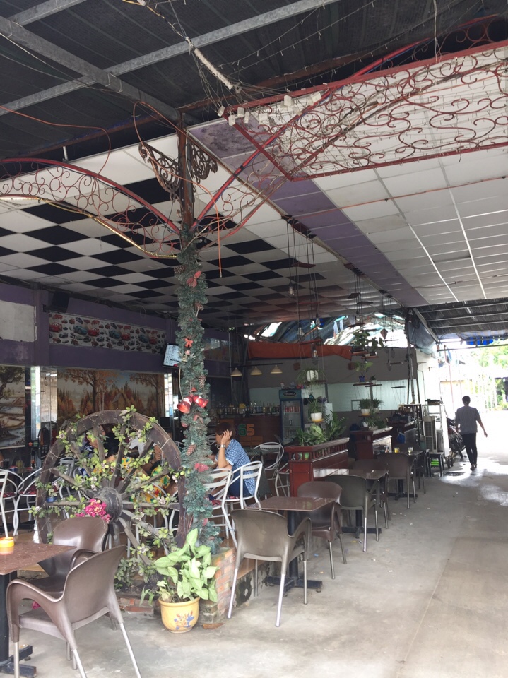 Sang quán cà phê mặt tiền đường Nguyễn Thị Kiểu, phường Hiệp Thành, quận 12
