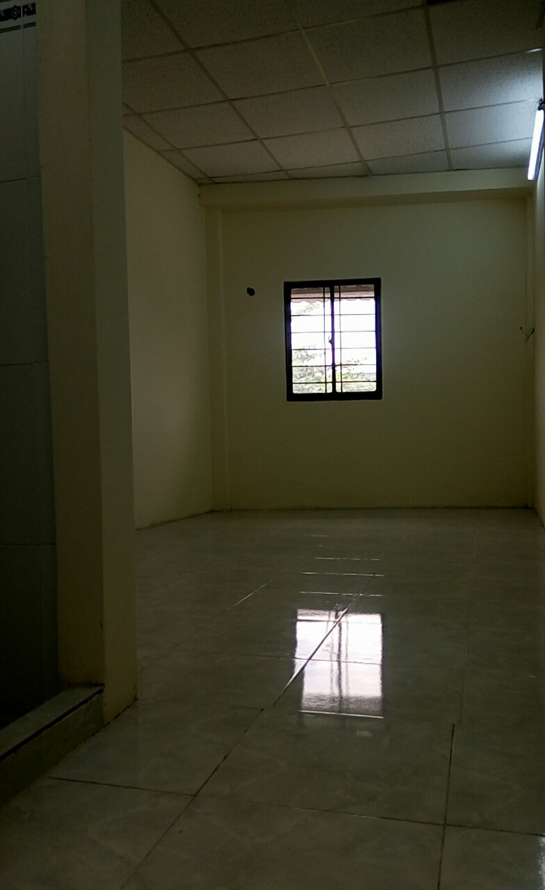 Phòng trọ có Cửa sổ, WC  riêng, 20m2 gần Hương Lộ 2, Bình Tân, giá 1,5 triệu
