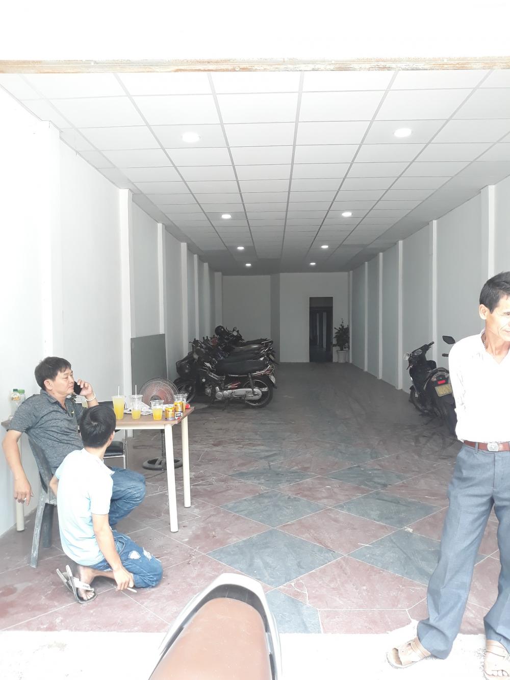 CHo thuê mặt bằng kinh doanh, văn phòng mặt tiền VÕ Văn Tần, quận 3. LH 0931713628
