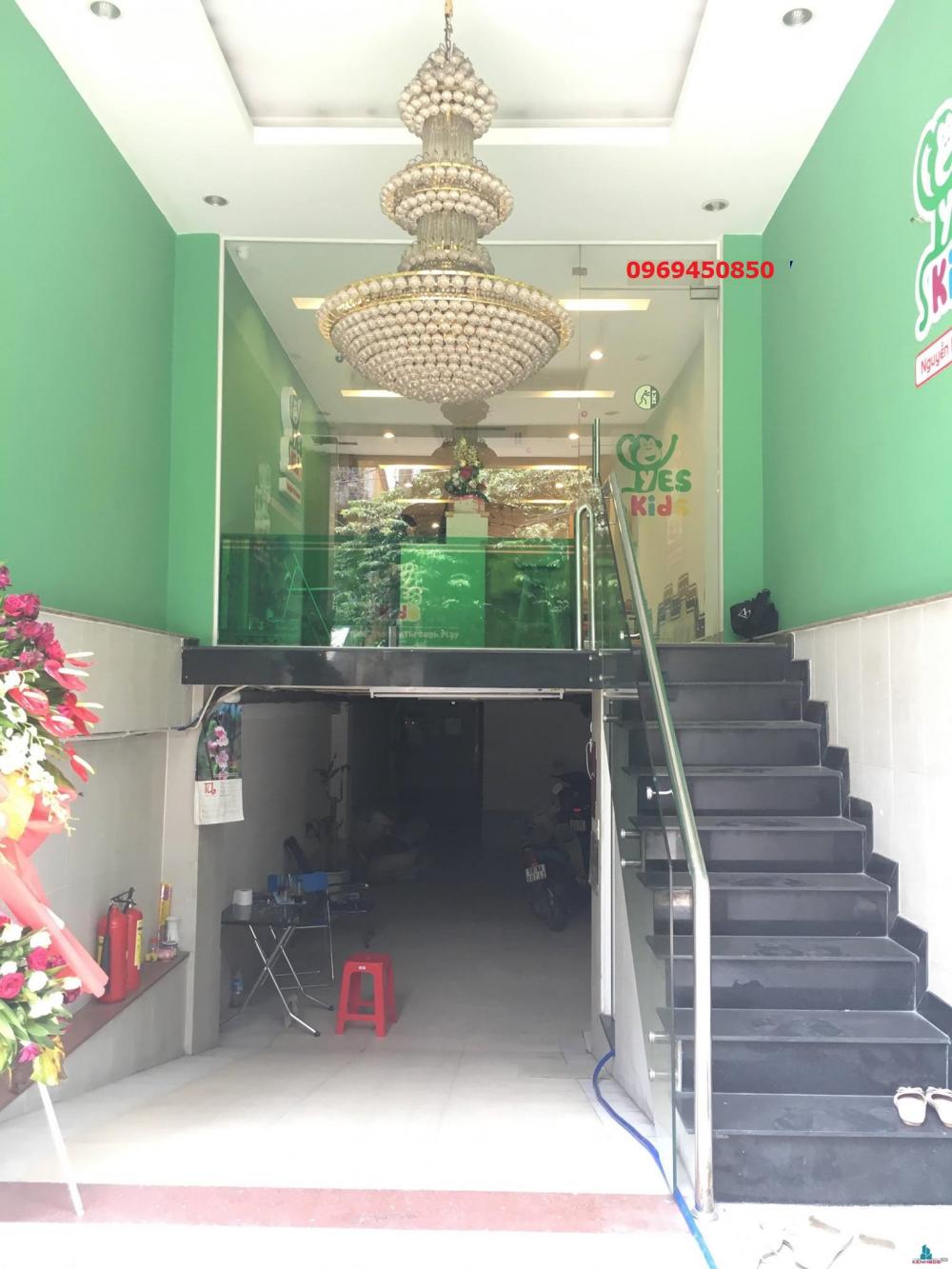 Cho thuê văn phòng đẹp Đường Nguyễn Phi Khanh, phường Tân Định, quận 1, 30m2 giá 10tr/tháng