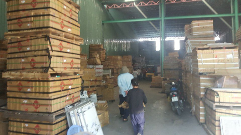 Cho thuê xưởng mặt tiền 1200m2 xã Phạm Văn Hai, Bình Chánh, 0916302979 Phúc