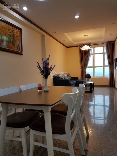 Cho thuê căn hộ Hoàng Anh Thanh Bình, DT 117m2, căn góc tầng cao, giá 12 tr/th. LH: 0901319986