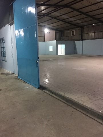 Cho thuê xưởng ngang 22m dài 37m đường Võ Văn Vân, Bình Chánh