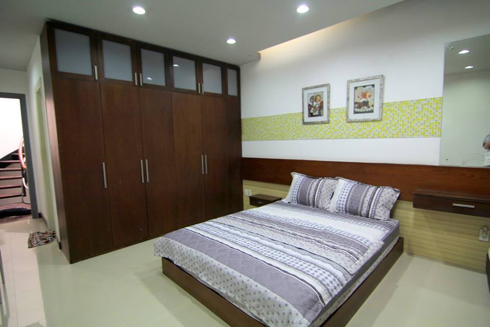 Cho thuê căn hộ chung cư tại đường Lê Văn Sỹ, Phường 12, Quận 3, Tp. HCM, diện tích 55m2