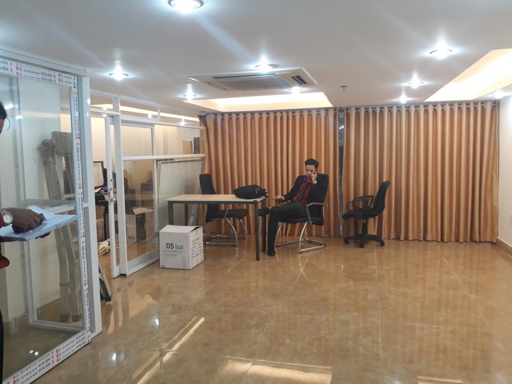 Văn phòng cho thuê Võ Văn Tần, quận 3. DT 60m2, giá chỉ 24tr/th cộng quà tặng hấp dẫn tháng 10