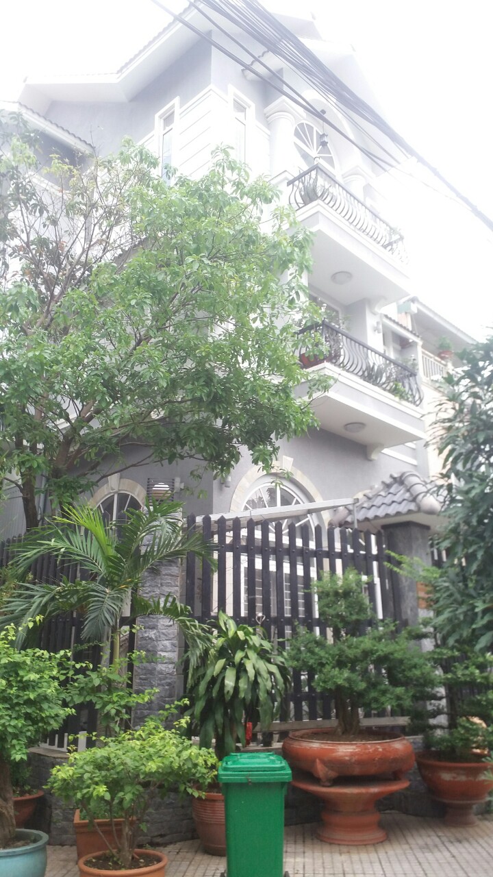 Cho thuê villa khu 280E4 Lương Đình Của, P.An Phú, Q.2, TPHCM