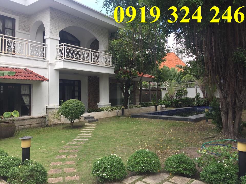 Cho thuê villa Thảo Điền, đường 55, Thảo Điền, sân vườn, hồ bơi, giá 105 triệu/th