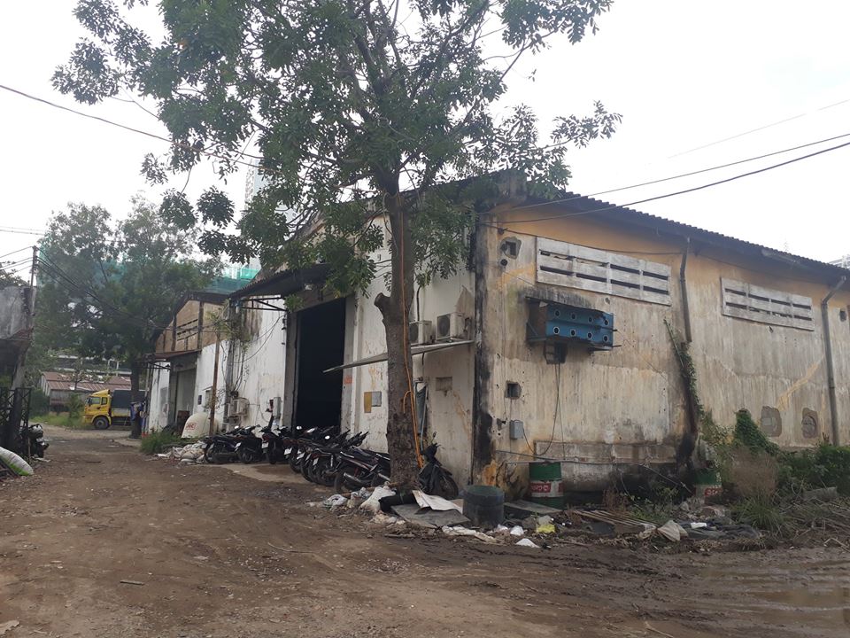 Cần cho thuê gấp kho bãi, nhà xưởng đường Nguyễn Văn Quỳ 2000m2, giá 69.000đ/m2/th, kho rất kiên cố