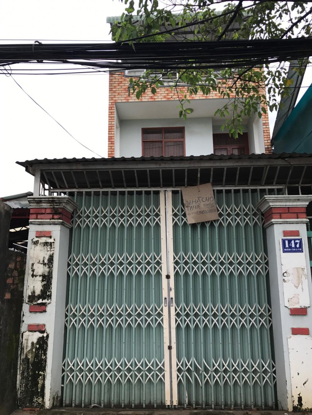 Cho thuê nhà nguyên căn mặt tiền kinh doanh Hoàng Hữu Nam, gần ngã 3 Lê Văn Việt, DT 100m2, 13tr/th