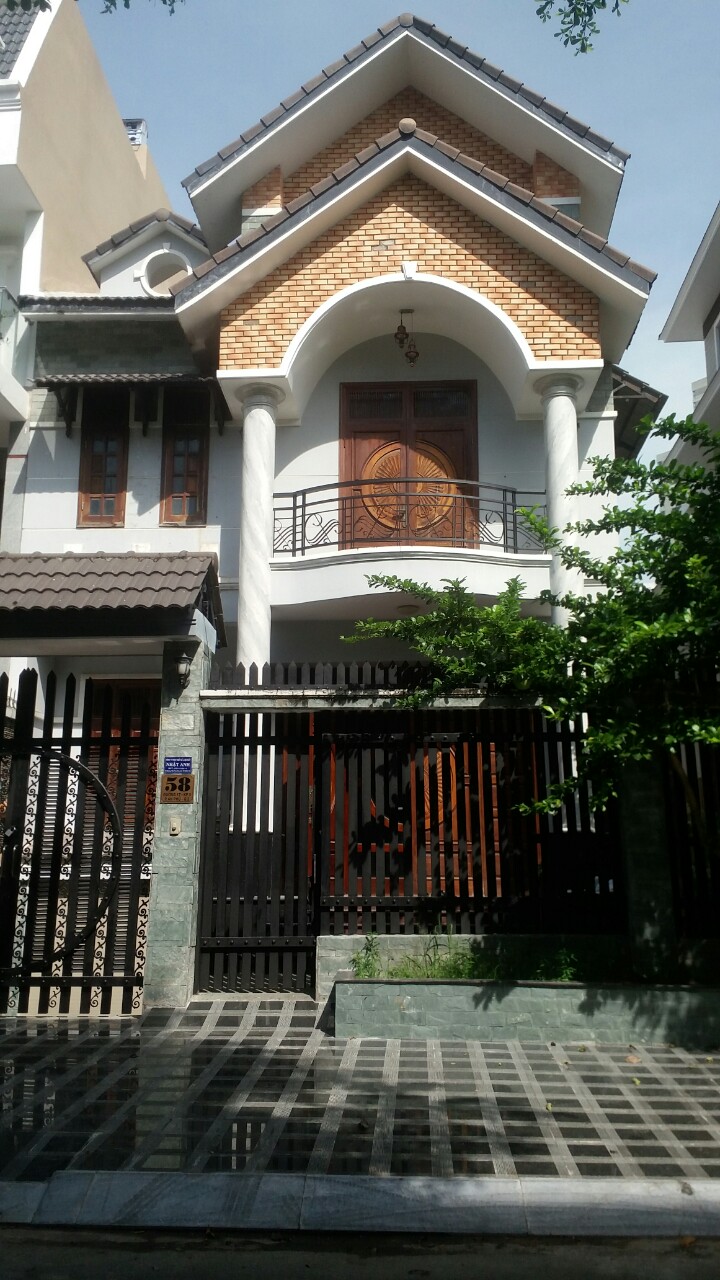 Cho thuê villa 8x20m, hầm, trệt, 2 lầu, đường Đỗ Pháp Thuận, An Phú An Khánh, Q2