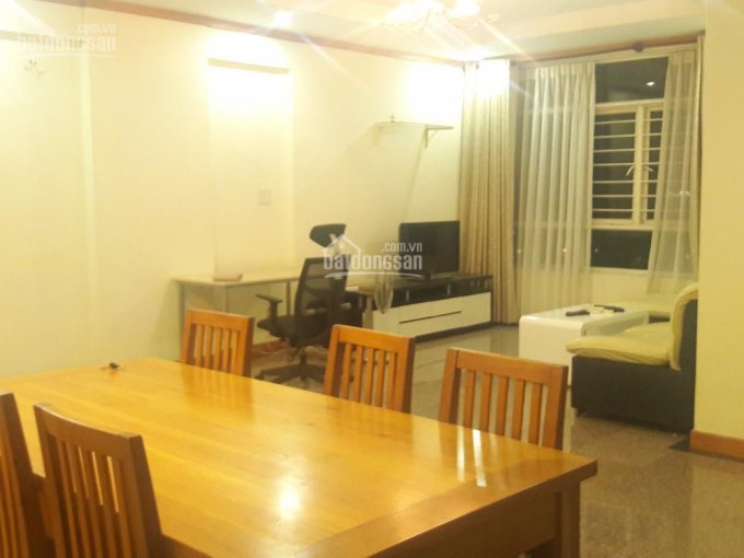 Cho thuê căn hộ Phú Hoàng Anh, full nội thất, diện tích 210m2, giá 18 tr/tháng
