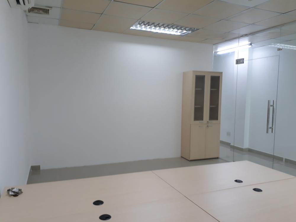 Cho thuê văn phòng tại Đường Đào Duy Anh, Phú Nhuận, Tp.HCM diện tích 65m2  giá 16.5 Triệu/tháng