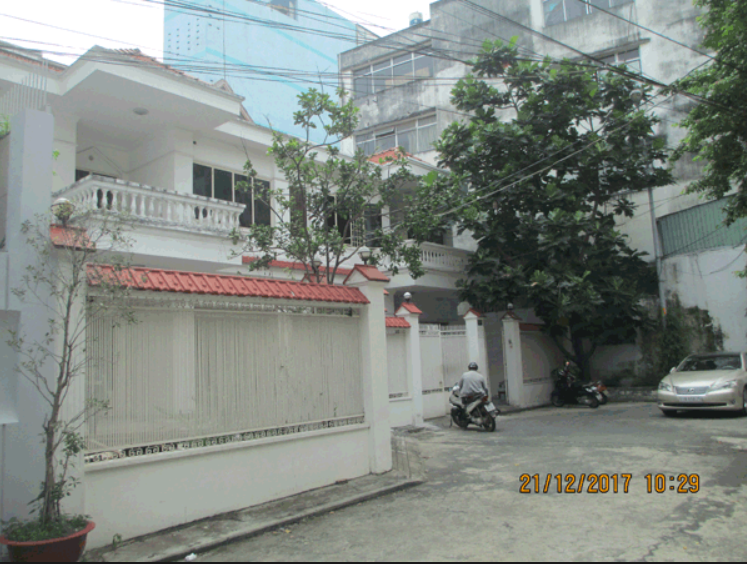 Cho thuê Biệt thự kiểu xưa mặt tiền Nguyễn Đình Chính, Phường 8, Quận Phú Nhuận. 