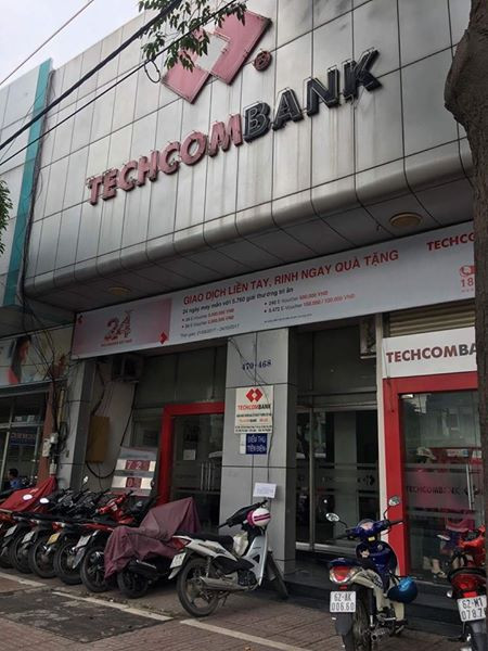 Cho thuê 468-470, Kinh Dương Vương, đang làm ngân hàng Techcombank