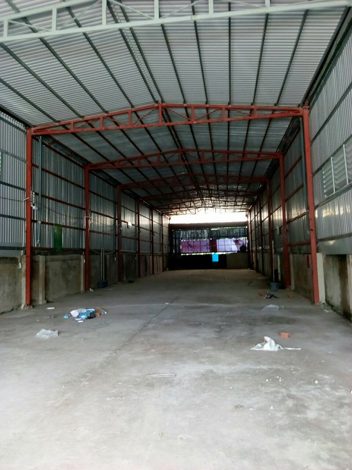 Cho thuê xưởng 10m x 60m mặt tiền đường Kênh A, Lê Minh Xuân, Bình Chánh