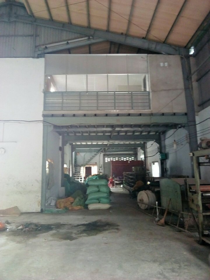 Cho thuê xưởng 1000m2 gần cầu Bà Lát, Phạm Văn Hai, Bình Chánh.