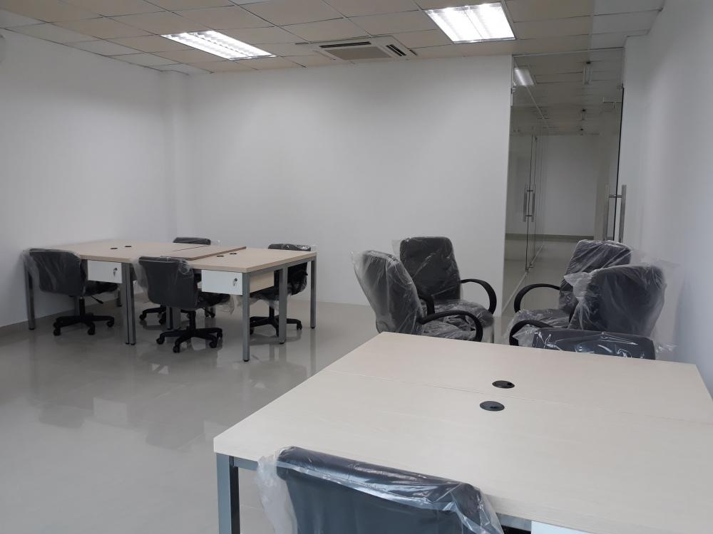 Cho thuê văn phòng rộng 16m2, đường Đào Duy Anh, Phú Nhuận
