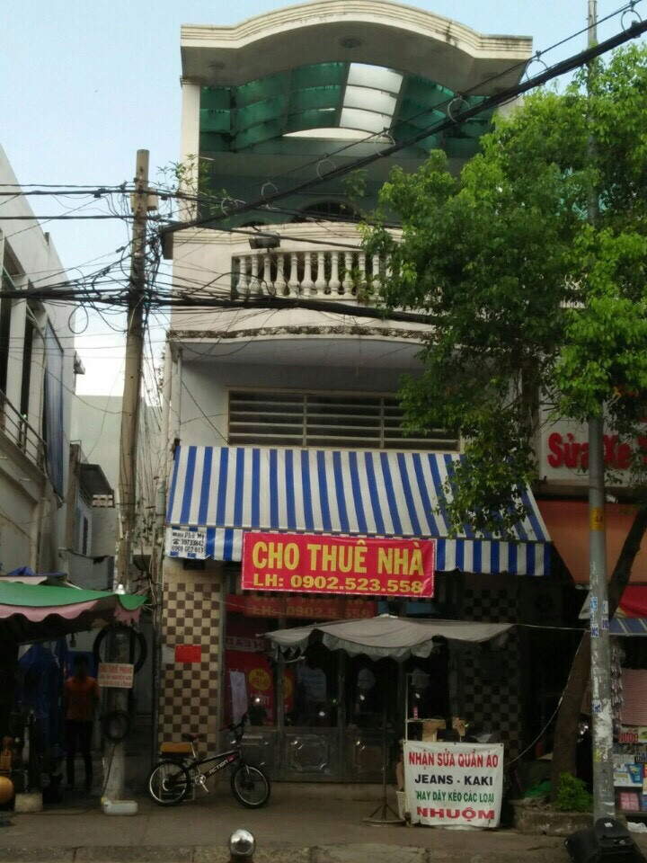 Cho thuê nhà nguyên căn mặt tiền Nguyễn Sơn, Quận Tân Phú, DT 4.3x15m