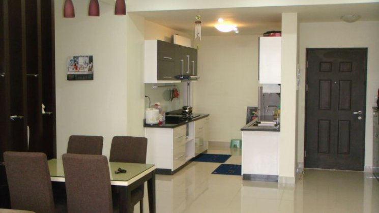 Cho thuê căn hộ chung cư Vạn Đô Q. 4,100m2, 3PN, 2 WC, nội thất cơ bản, 12.5tr /th
