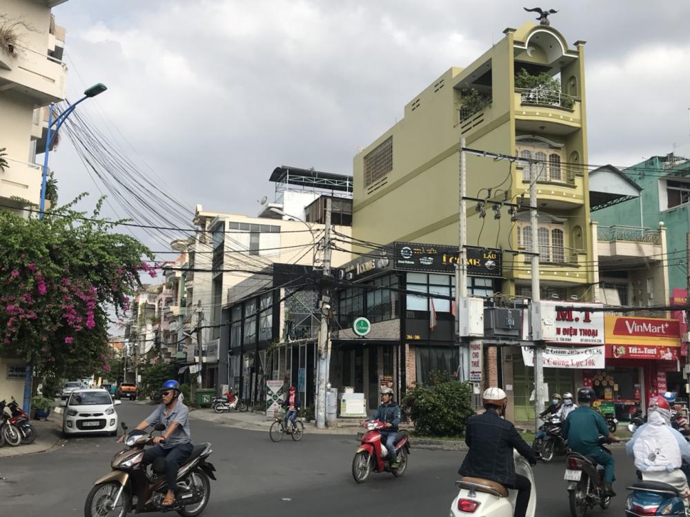 Cho thuê nhà góc 2 mặt tiền số 204 - 206 Đồng Đen, quận Tân Bình