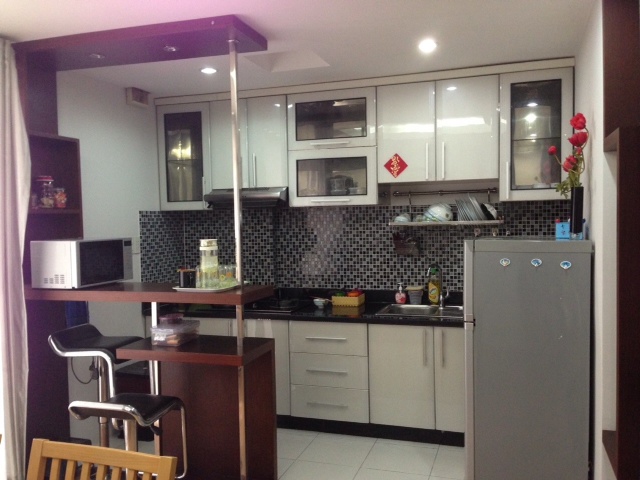 Cho thuê căn hộ chung cư tại đường Võ Văn Kiệt, Quận 1, Tp. HCM, diện tích 90m2, giá 15 tr/th