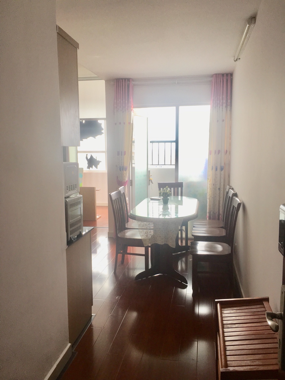 Cho thuê căn hộ chung cư tại Tân Phú, diện tích 50m2, giá 7.5 triệu/tháng, nội thất đầy đủ