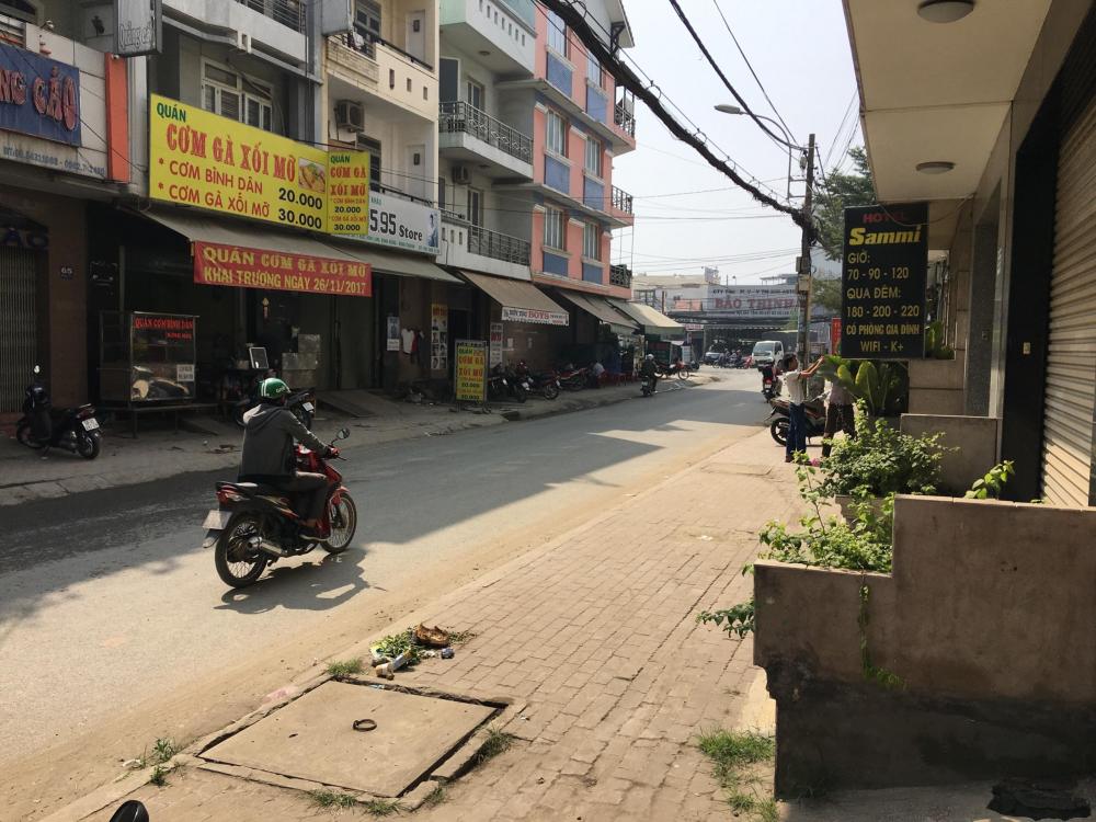 Cho thuê nhà tại Đường Phạm Hùng, Xã Bình Hưng,full nội thất diện tích 25m2  giá 5 Triệu/tháng
