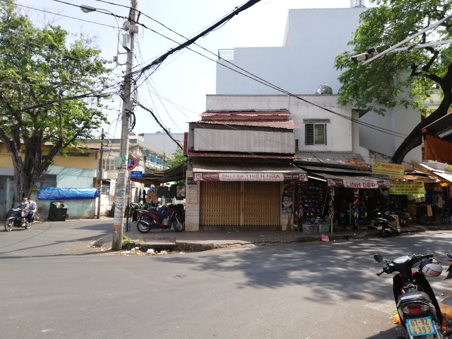 Cho thuê nhà góc 2 mặt tiền 121 Nguyễn Lâm & Nhật Tảo, Phường 6, Quận 10, HCM