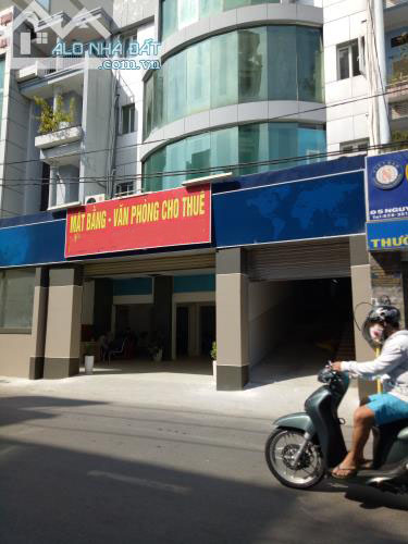 Cho thuê văn phòng 180m quận bình thạnh, đường Nguyễn văn đậu