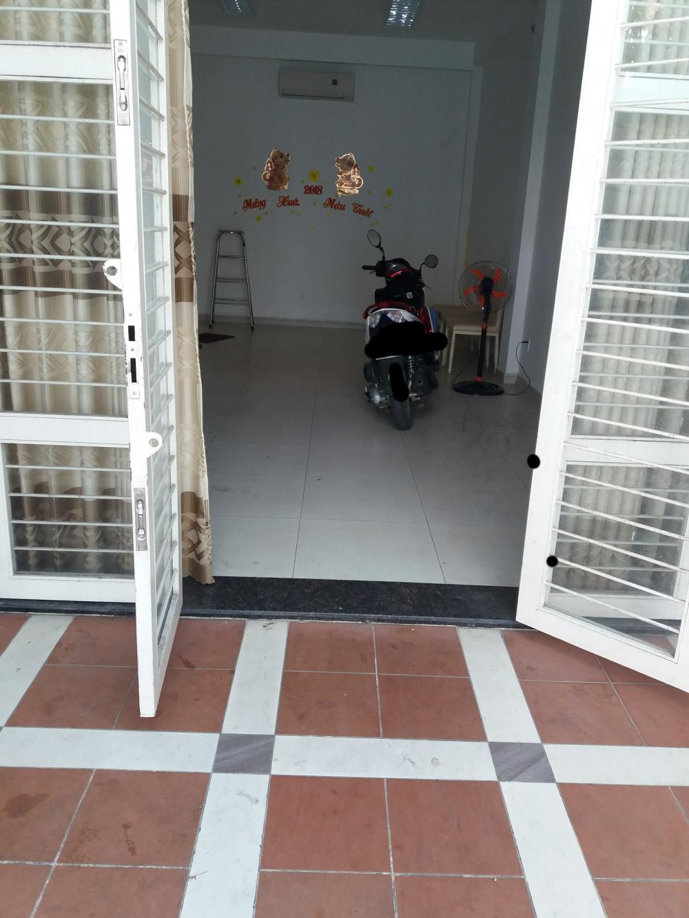 Cho thuê tầng trệt làm văn phòng tại 248 Phạm Văn Đồng, Phường 1, Gò Vấp, Tp.HCM diện tích 30m2